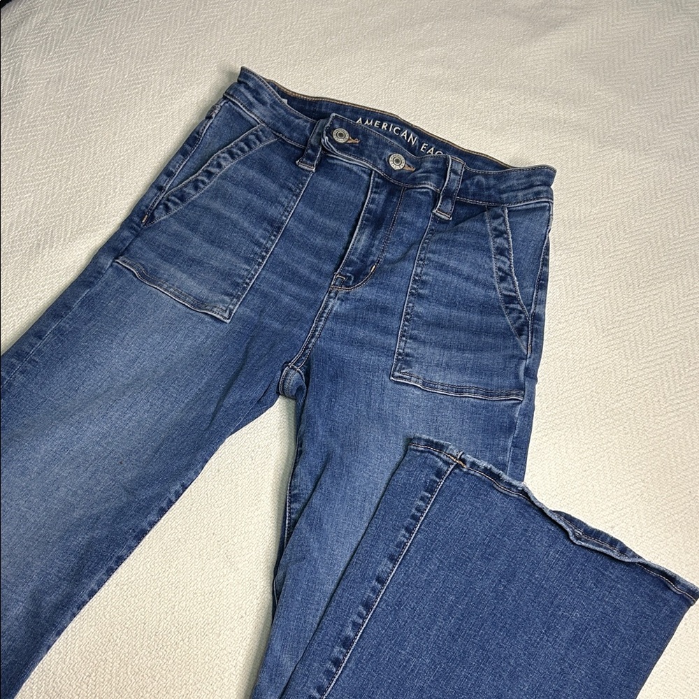 American Eagle Outfitters Women's High Rise Flare Jeans in Denim Blue